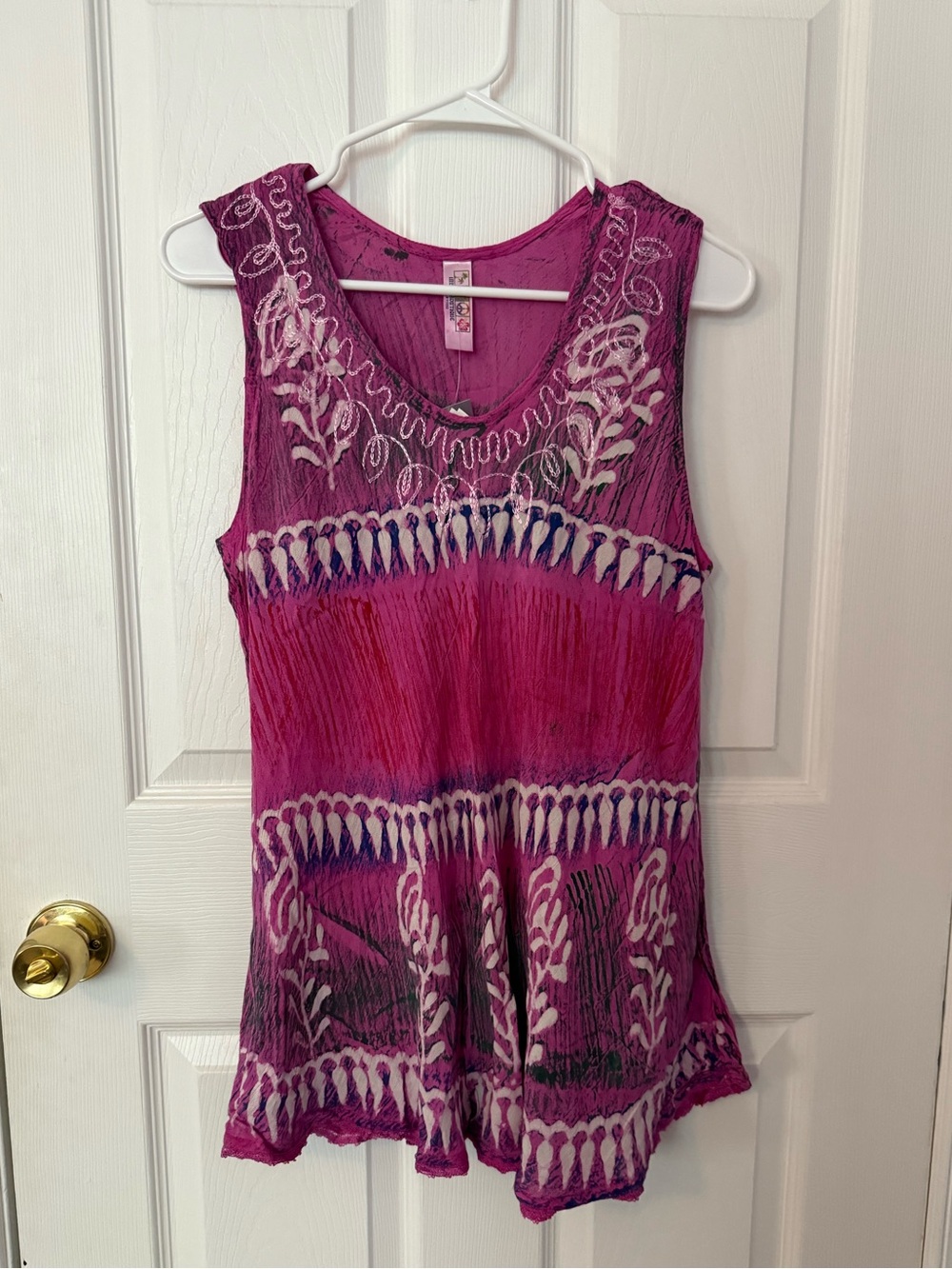 India Boutique Magenta & White Intricate Pattern Tank Top